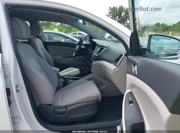 KM8J23A44JU689449 2018 HYUNDAI TUCSON White Widok wnętrza z przodu