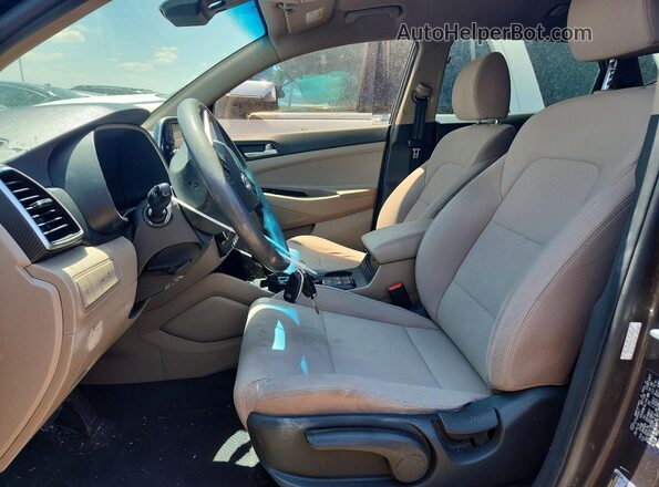 KM8J23A45LU109029 2020 HYUNDAI TUCSON Черный Вид салона спереди
