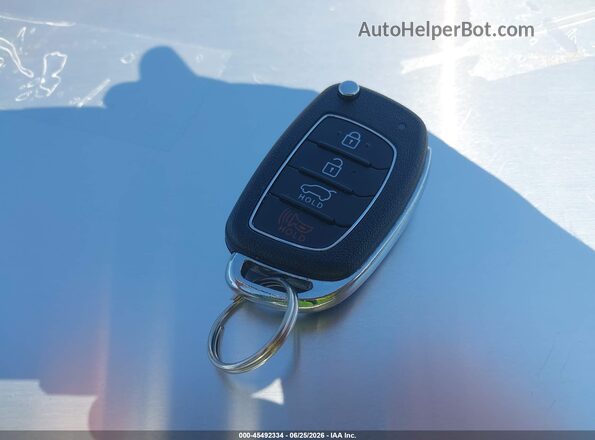 KM8J23A46JU698573 2018 HYUNDAI TUCSON Черный Вид панели приборов