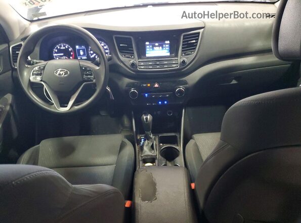 KM8J23A48HU381050 2017 HYUNDAI TUCSON Black Вид панелі приладів
