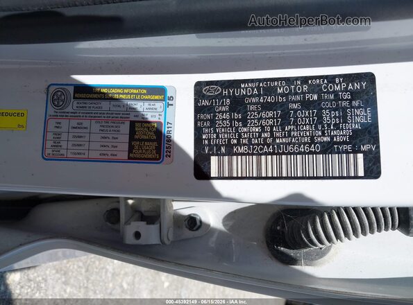 KM8J2CA41JU664640 2018 HYUNDAI TUCSON White Engine compartment view