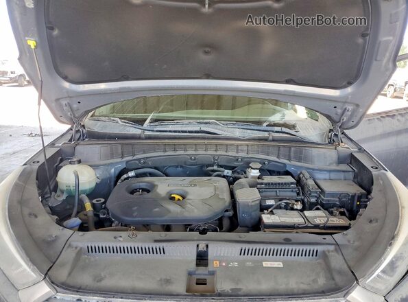KM8J2CA44JU696417 2018 HYUNDAI TUCSON Gray Вид задньої частини салону
