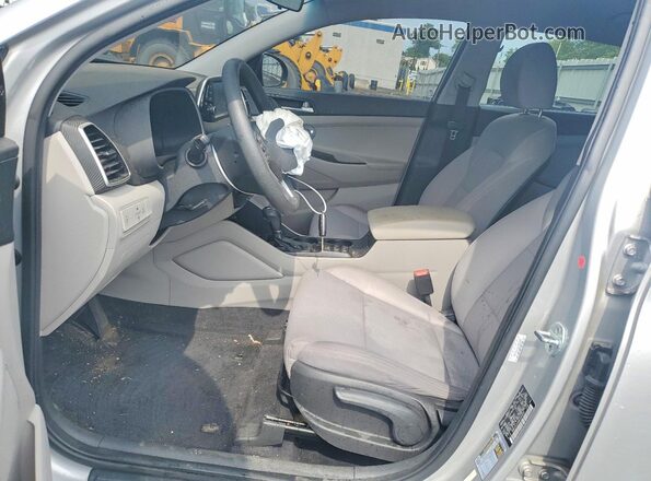 KM8J2CA44MU394629 2021 HYUNDAI TUCSON Silver Vista interior delantera