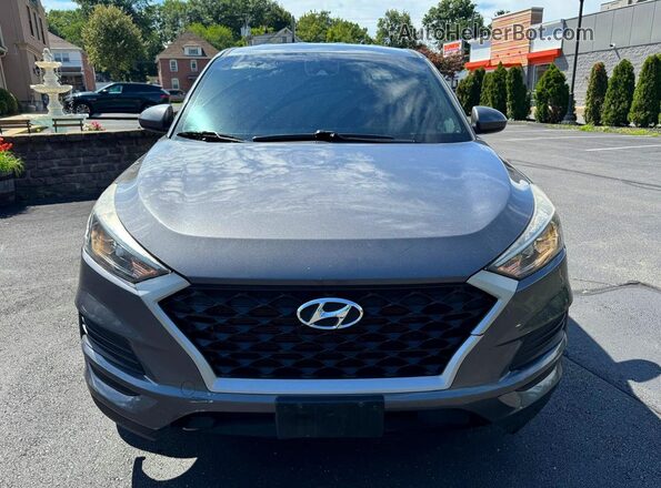KM8J2CA45LU136795 2020 HYUNDAI TUCSON Серый Вид спереди