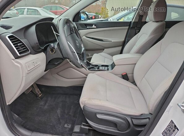 KM8J2CA46KU970962 2019 HYUNDAI TUCSON White 