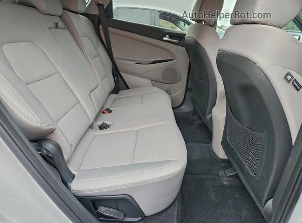 KM8J2CA46KU970962 2019 HYUNDAI TUCSON White 