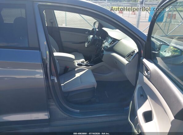 KM8J2CA47JU656459 2018 HYUNDAI TUCSON Gray Widok wnętrza z przodu