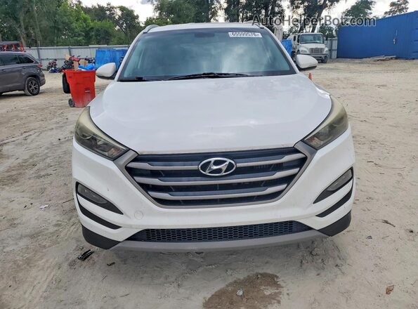 KM8J33A20HU272853 2017 HYUNDAI TUCSON Белый Вид спереди