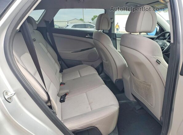 KM8J33A21GU193965 2016 HYUNDAI TUCSON Silver უკანა სალონის ხედი
