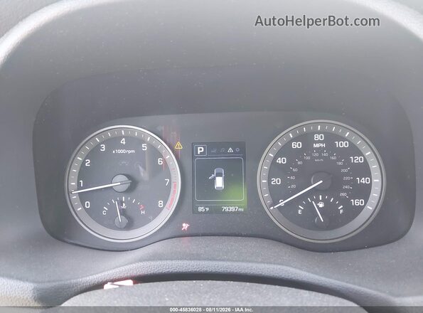 KM8J33A23HU565856 2017 HYUNDAI TUCSON White Widok tylnych siedzeń