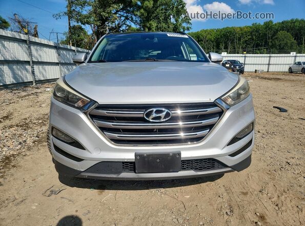 KM8J33A25GU265850 2016 HYUNDAI TUCSON Silver Widok z przodu