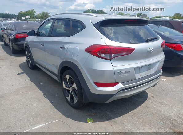 KM8J33A28JU758445 2018 HYUNDAI TUCSON Серебряный Задняя левая четверть