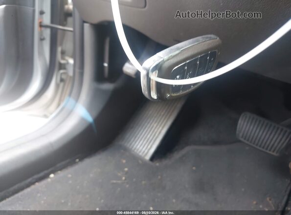 KM8J33A28JU758445 2018 HYUNDAI TUCSON Серебряный Вид панели приборов