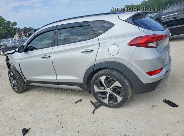 KM8J33A2XJU655978 2018 HYUNDAI TUCSON Белый Задняя левая четверть