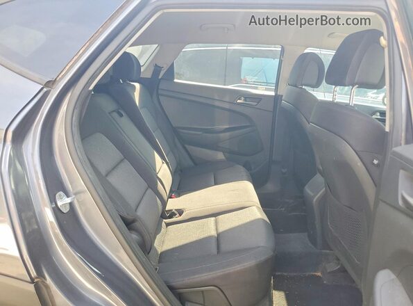 KM8J33A40HU596435 2017 HYUNDAI TUCSON Gray Widok wnętrza z tyłu