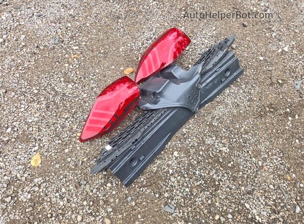 KM8J33A40LU189482 2020 HYUNDAI TUCSON Red Engine compartment view