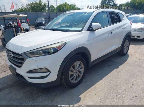 KM8J33A41GU072502 2016 HYUNDAI TUCSON Белый Вид спереди