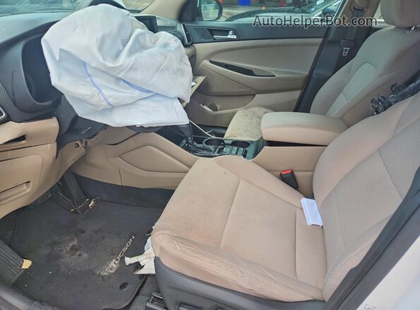 KM8J33A41MU307928 2021 HYUNDAI TUCSON White Սալոնի դիմացի տեսք
