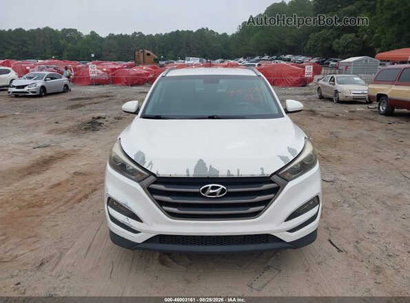 KM8J33A42GU102171 2016 HYUNDAI TUCSON Белый Вид спереди