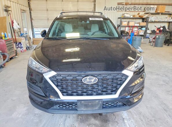 KM8J33A42MU319182 2021 HYUNDAI TUCSON Black Widok z przodu