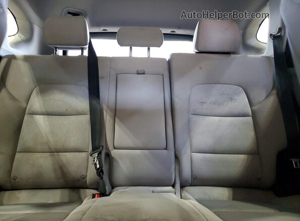 KM8J33A43GU089348 2016 HYUNDAI TUCSON White უკანა სავარძლების ხედი