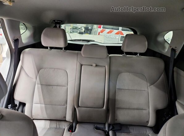KM8J33A45GU090985 2016 HYUNDAI TUCSON Серебряный Вид задних сидений