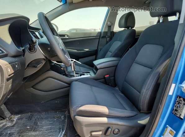 KM8J33A46JU699655 2018 HYUNDAI TUCSON Синий Вид салона спереди