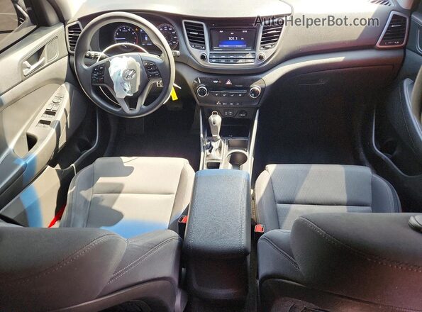 KM8J33A47HU540234 2017 HYUNDAI TUCSON Черный Вид панели приборов