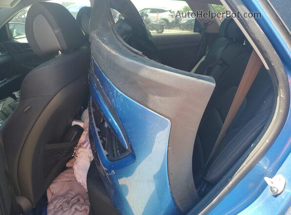 KM8J33A48GU101168 2016 HYUNDAI TUCSON Blue Widok tylnych siedzeń