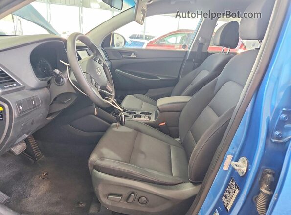 KM8J33A48JU724183 2018 HYUNDAI TUCSON Blue Vista interior delantera