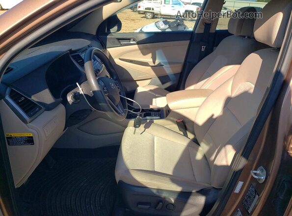 KM8J33A4XGU199751 2016 HYUNDAI TUCSON Brown Панорамний вид салону 360°