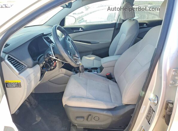 KM8J33A4XHU564902 2017 HYUNDAI TUCSON Silver წინა სალონის ხედი