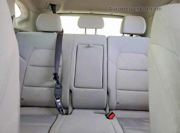 KM8J33A4XHU564902 2017 HYUNDAI TUCSON Silver უკანა სავარძლების ხედი
