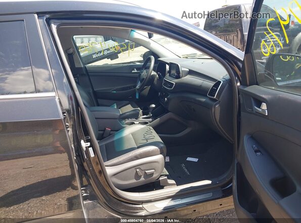 KM8J33AL0MU284309 2021 HYUNDAI TUCSON Черный Вид салона спереди