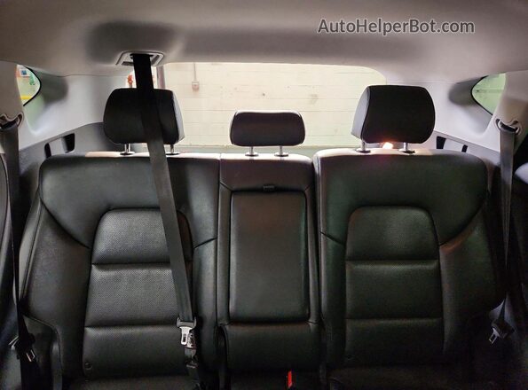 KM8J33AL0MU332360 2021 HYUNDAI TUCSON Silver Vista de los asientos traseros