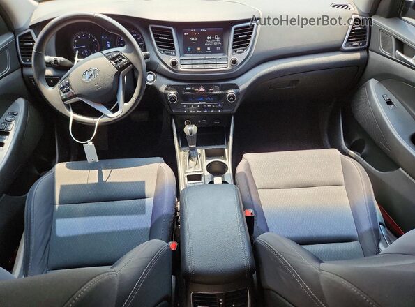 KM8J33AL4JU817855 2018 HYUNDAI TUCSON Black Dashboard view