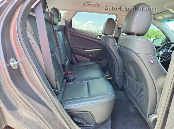 KM8J33AL5LU185791 2020 HYUNDAI TUCSON Gray Widok tylnych siedzeń