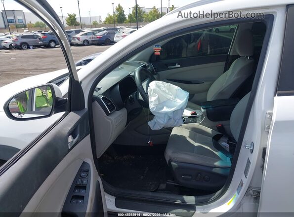 KM8J33AL6LU147812 2020 HYUNDAI TUCSON White წინა სალონის ხედი