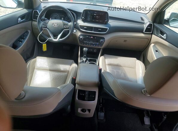 KM8J33AL8MU334826 2021 HYUNDAI TUCSON White Dashboard view