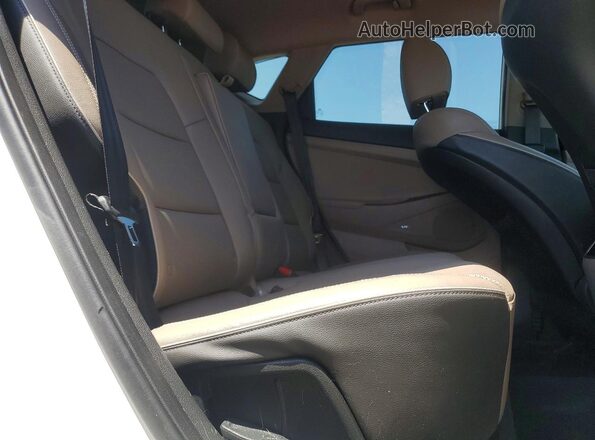 KM8J33AL9LU195000 2020 HYUNDAI TUCSON Белый Вид задней части салона