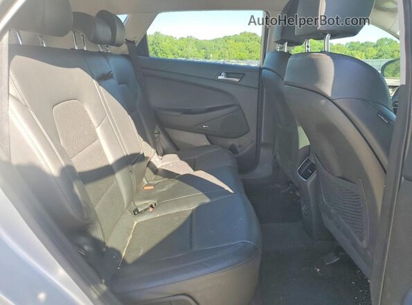 KM8J33ALXKU940626 2019 HYUNDAI TUCSON Silver Rear seats view