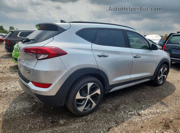 KM8J3CA23JU834993 2018 HYUNDAI TUCSON Серебряный Задняя правая четверть