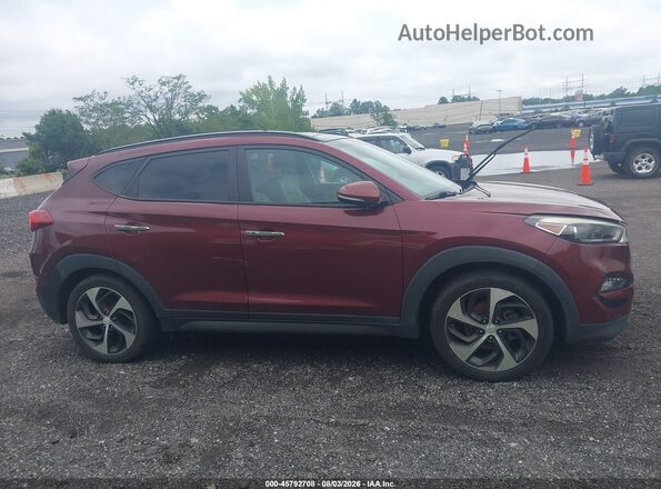 KM8J3CA29GU120696 2016 HYUNDAI TUCSON Maroon Vista interior trasera