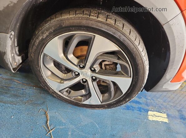 KM8J3CA29GU202136 2016 HYUNDAI TUCSON Red 