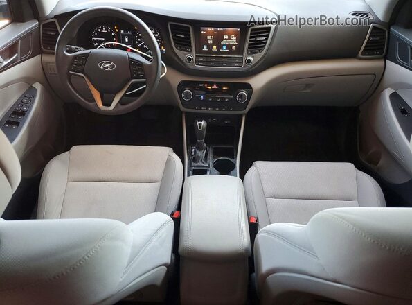 KM8J3CA43JU627747 2018 HYUNDAI TUCSON Silver 