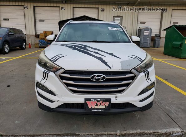 KM8J3CA44HU297465 2017 HYUNDAI TUCSON White Widok z przodu
