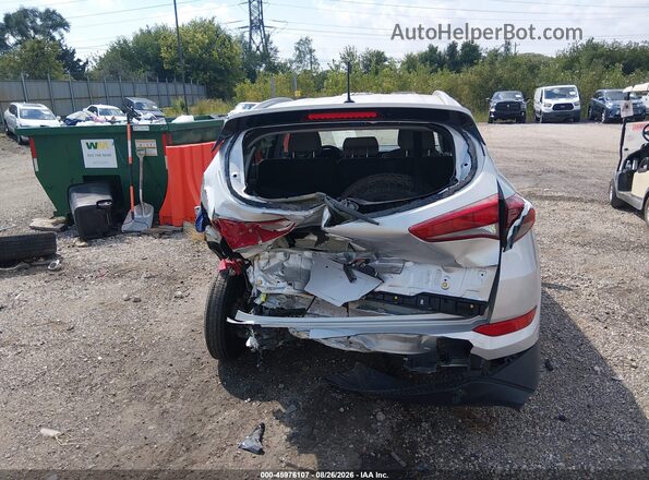 KM8J3CA44HU398487 2017 HYUNDAI TUCSON Silver 