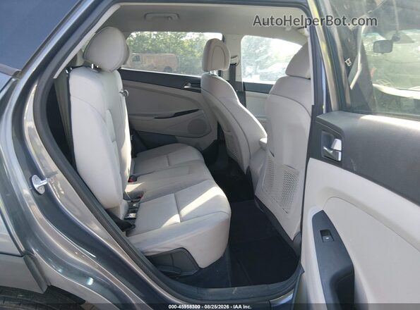 KM8J3CA44JU753213 2018 HYUNDAI TUCSON Gray VIN sticker view