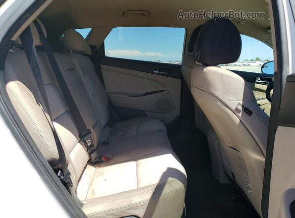 KM8J3CA47HU476406 2017 HYUNDAI TUCSON White Vista interior trasera
