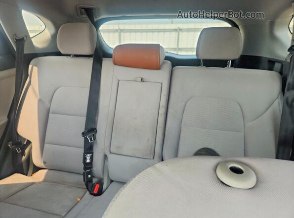 KM8J3CA48KU068231 2019 HYUNDAI TUCSON White Հետևի նստատեղերի տեսք